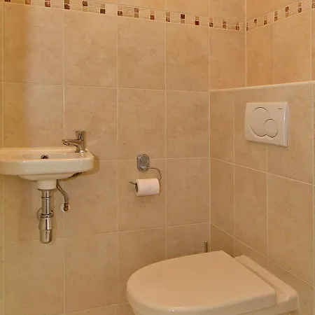 In With Sunny Garden בית נופש *