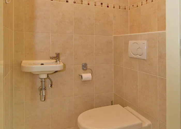 In With Sunny Garden Semesterbostad *