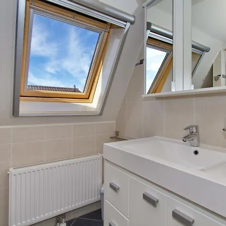 Tatil Evi In With Sunny Garden